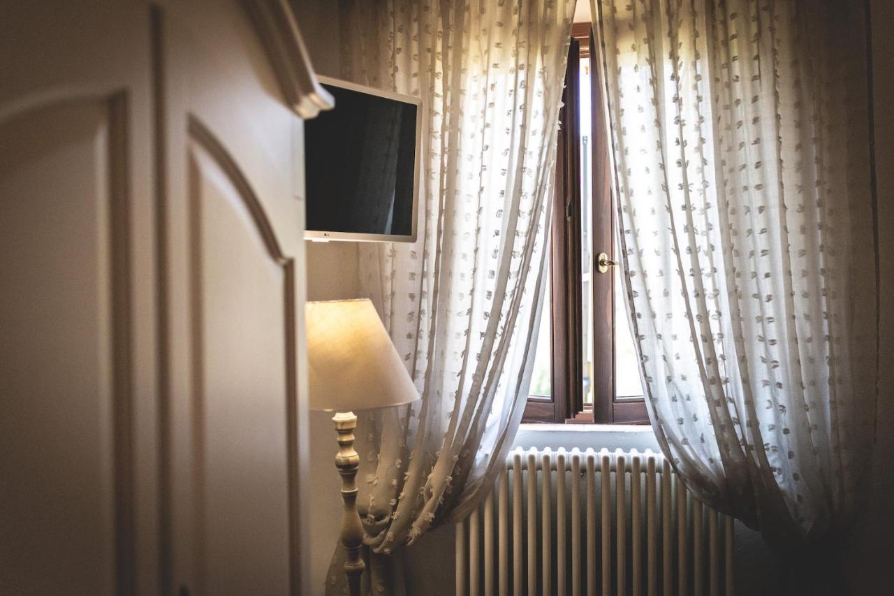 Gatto Rosso Bed & Breakfast Bolgheri Exterior foto