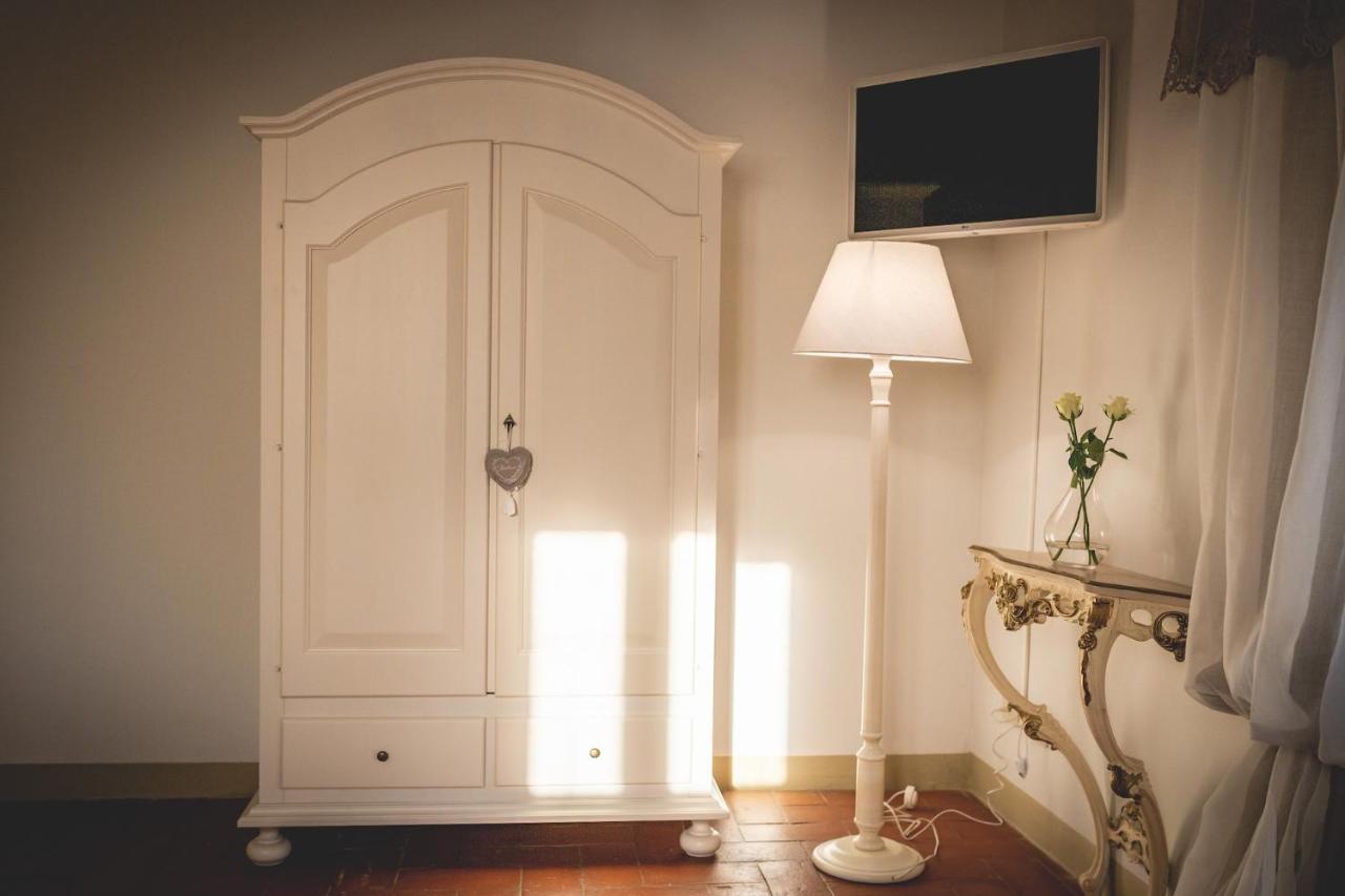 Gatto Rosso Bed & Breakfast Bolgheri Exterior foto