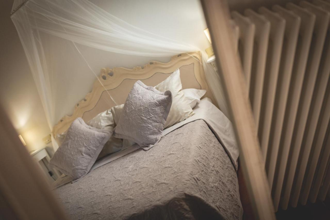 Gatto Rosso Bed & Breakfast Bolgheri Exterior foto